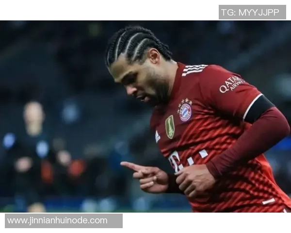 拜仁与于帕续约面临签字费分歧同时关注格伊转会动态